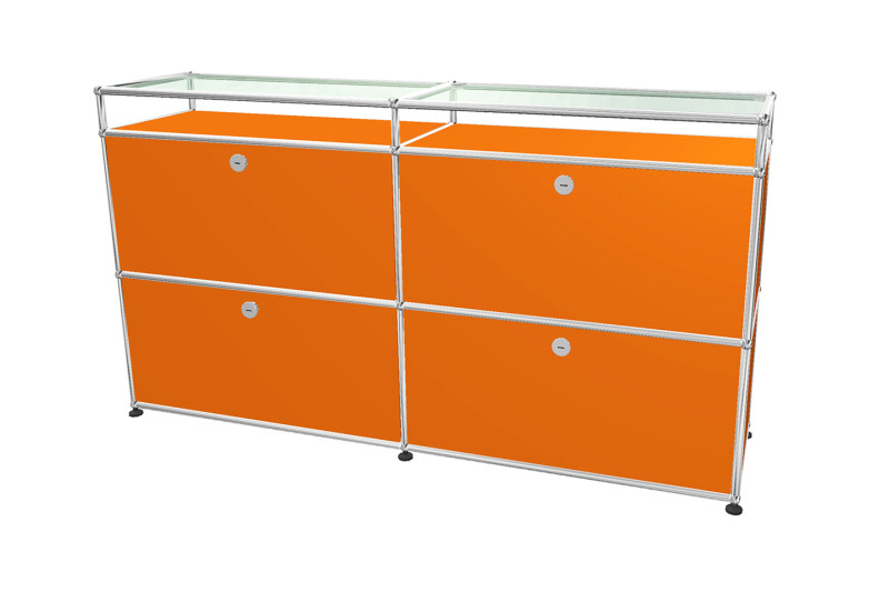 USM Haller Sideboard mit Glastablaren